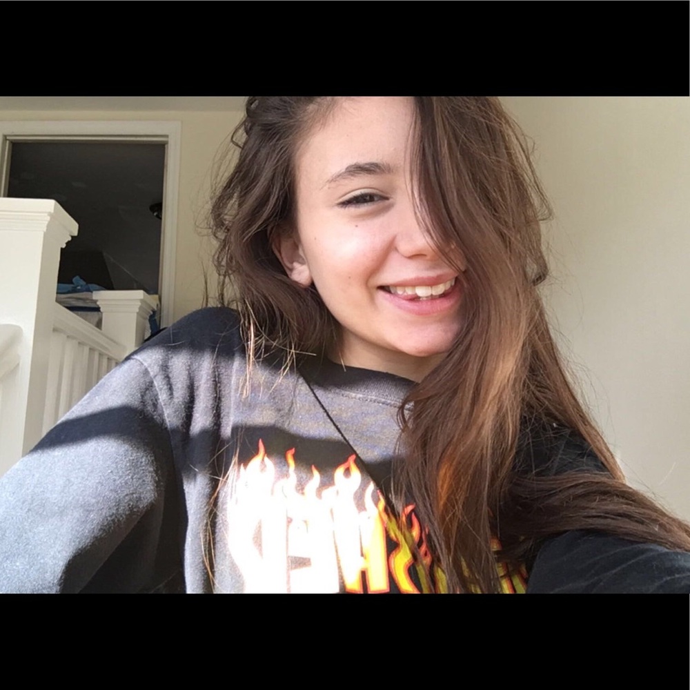 Meet your Posher, Lexi